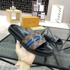 Picture of LV Slippers _SKU563983317941957